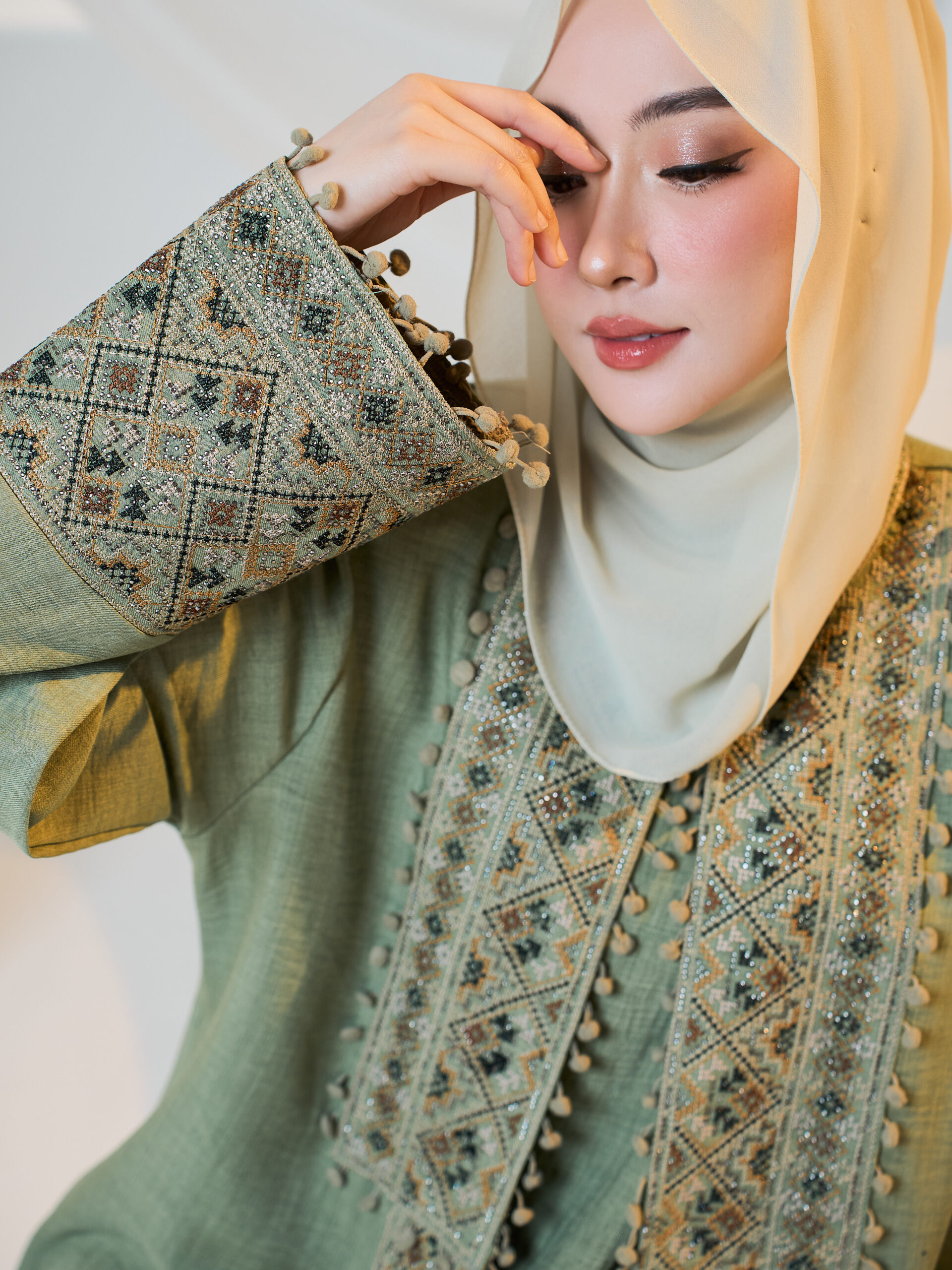 Amasya in Sage Green - Image 7
