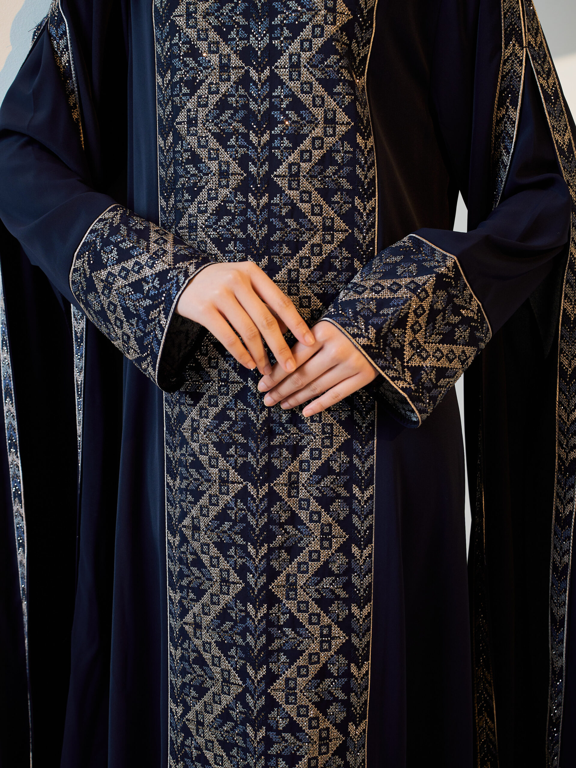 Mardin Cape Abaya in Navy Blue - Image 6