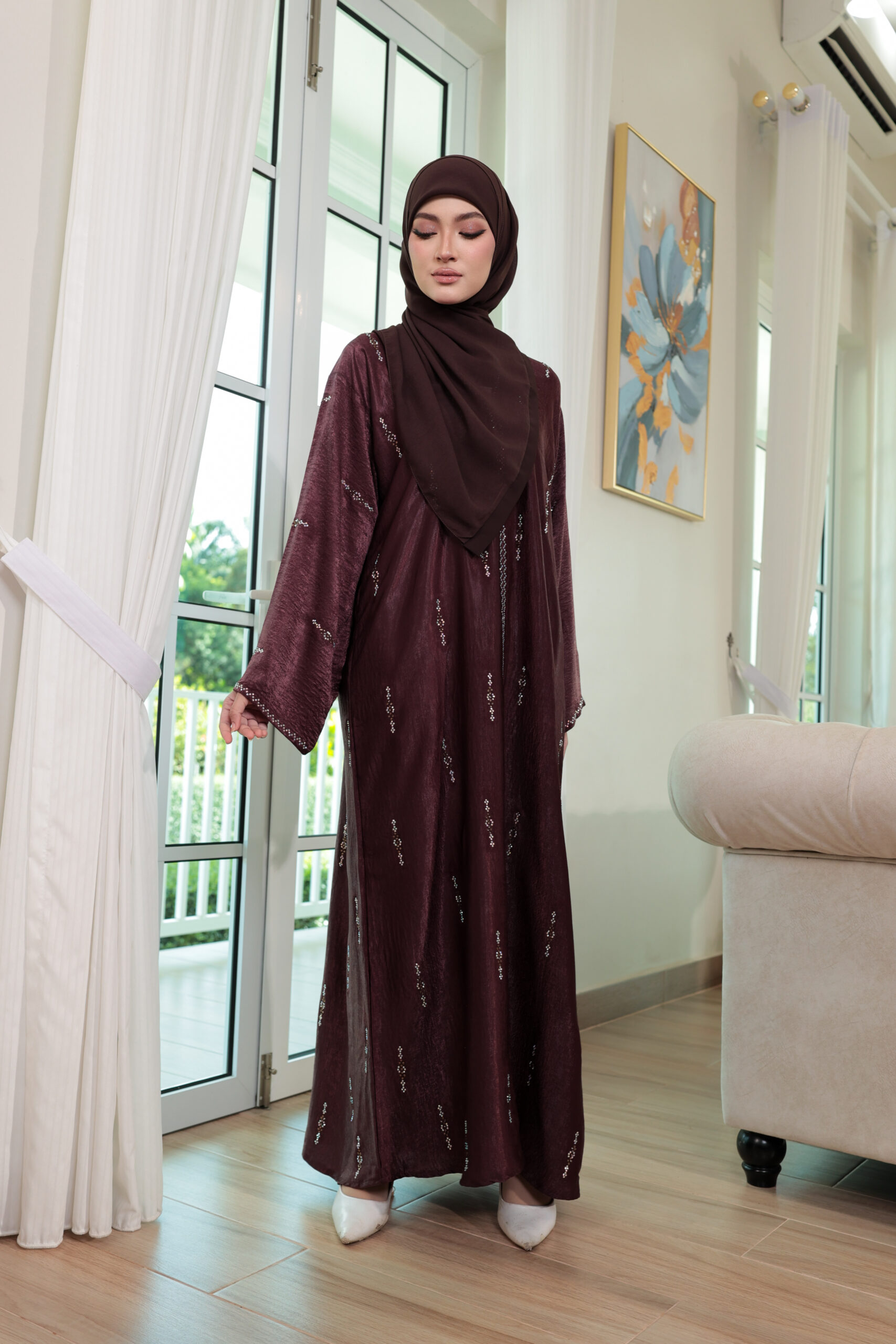 Clara in Rich Brown - Image 3