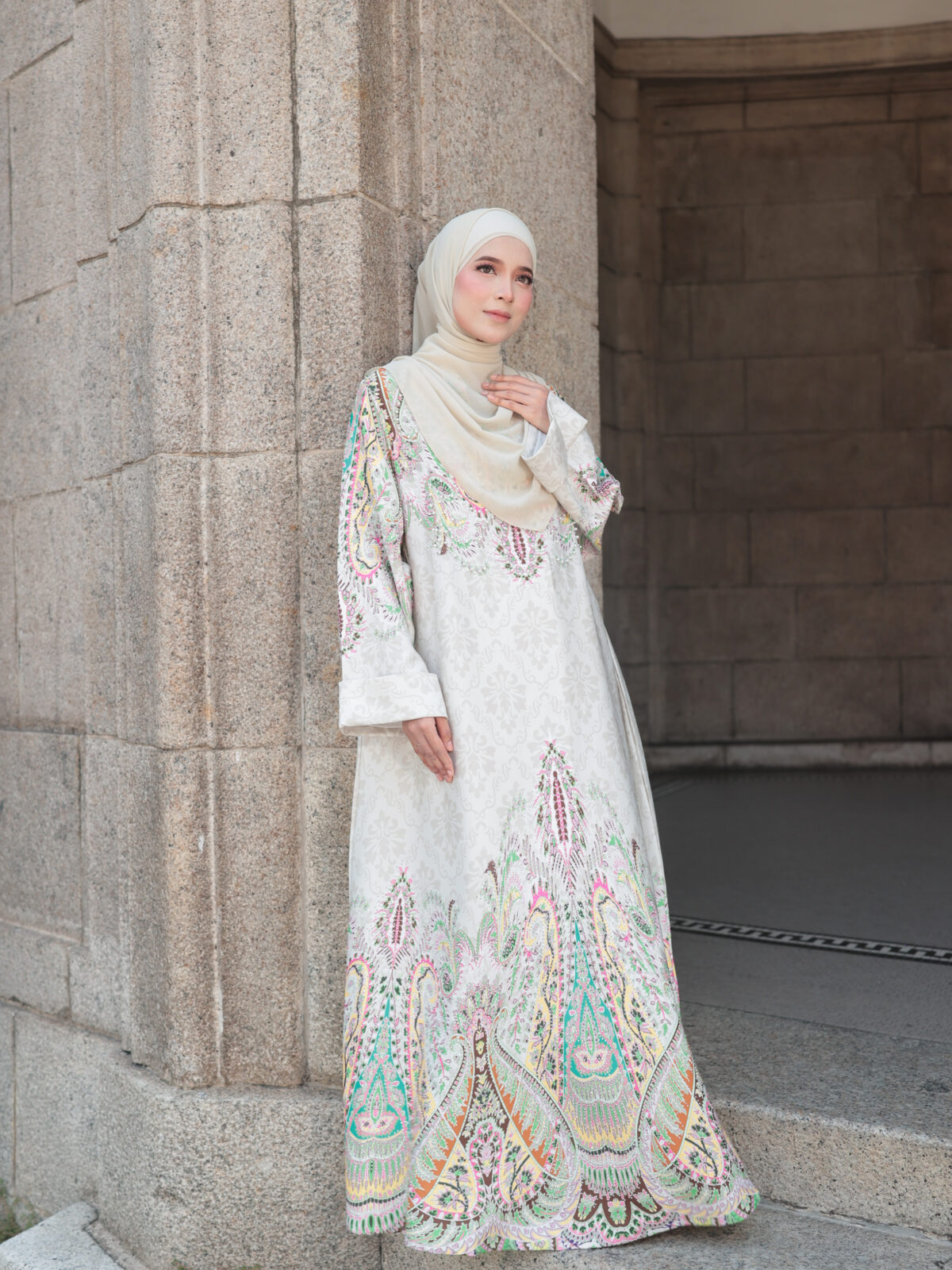 Rosavelle Jalabiya – Beige Pink