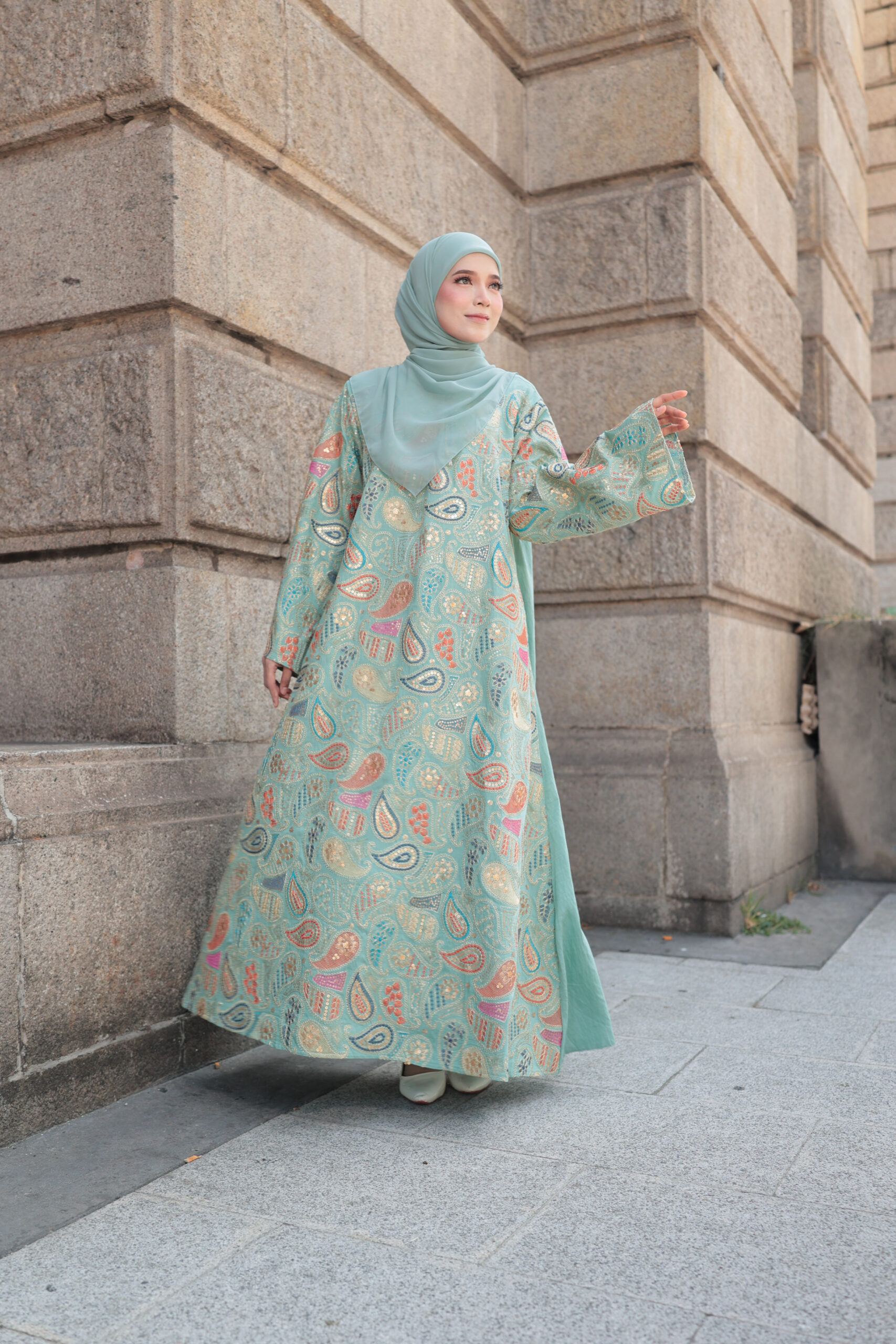 Paisley Jalabiya - Tiffany Green - Image 2