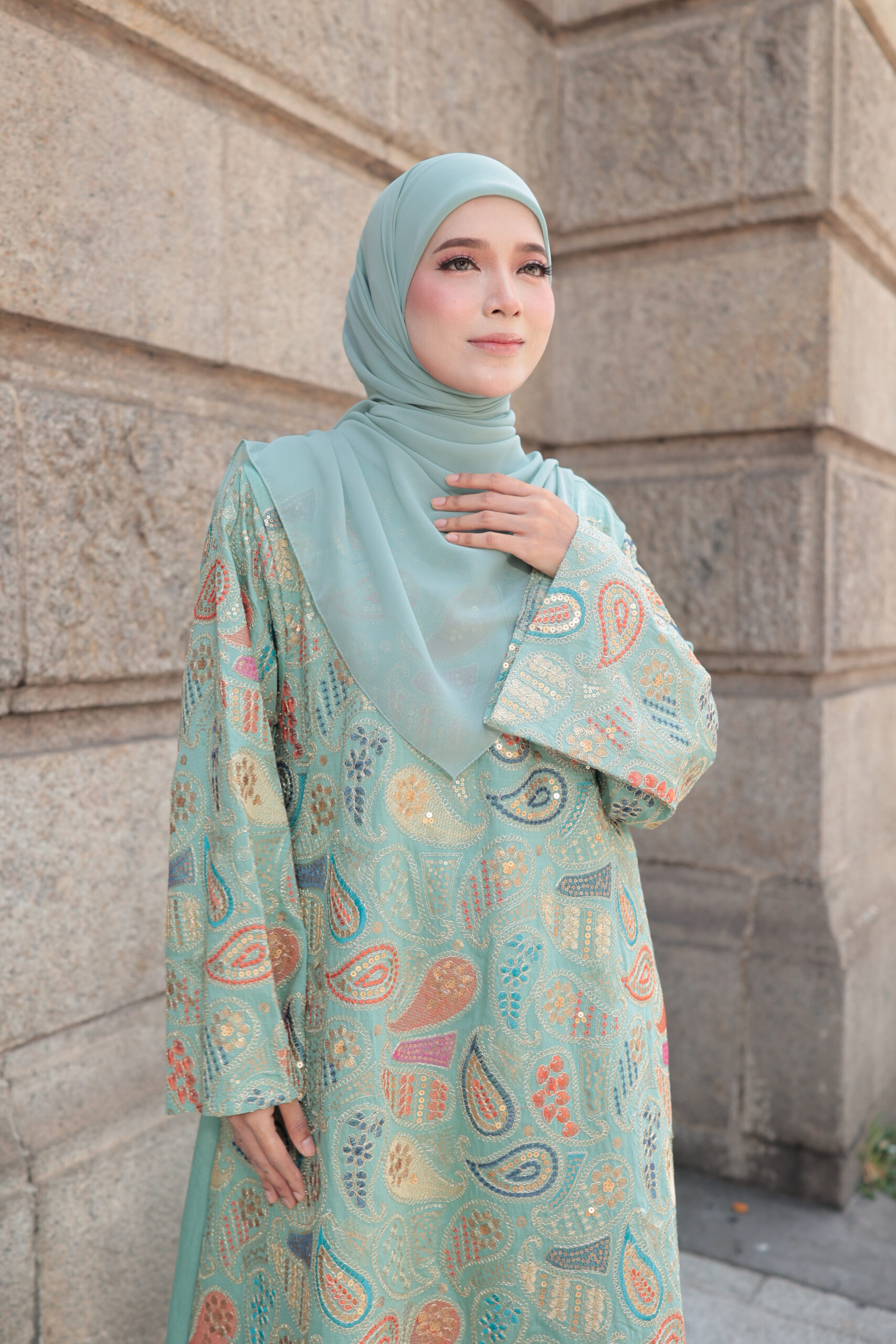 Paisley Jalabiya - Tiffany Green - Image 4