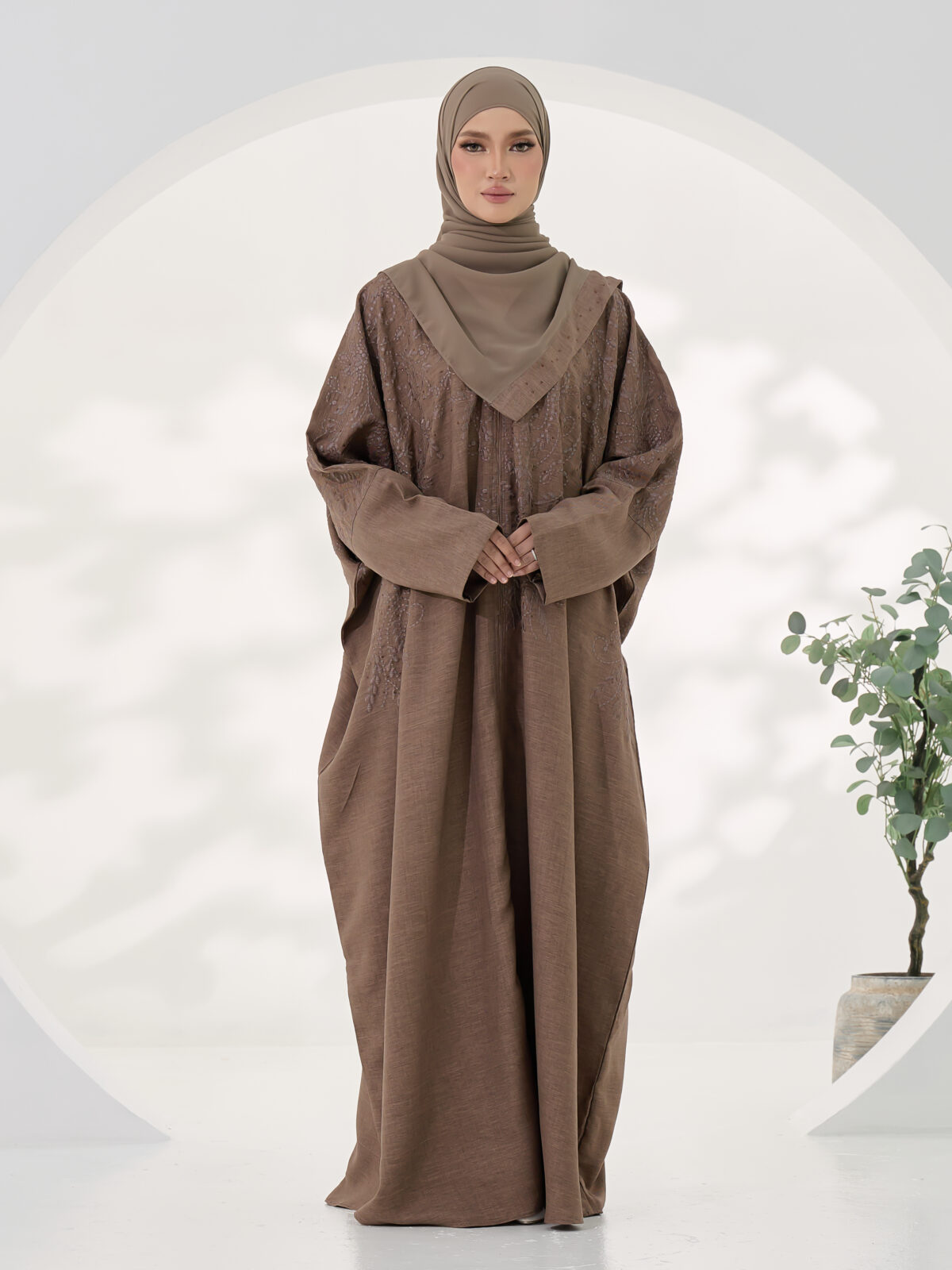 Damask in Mocha