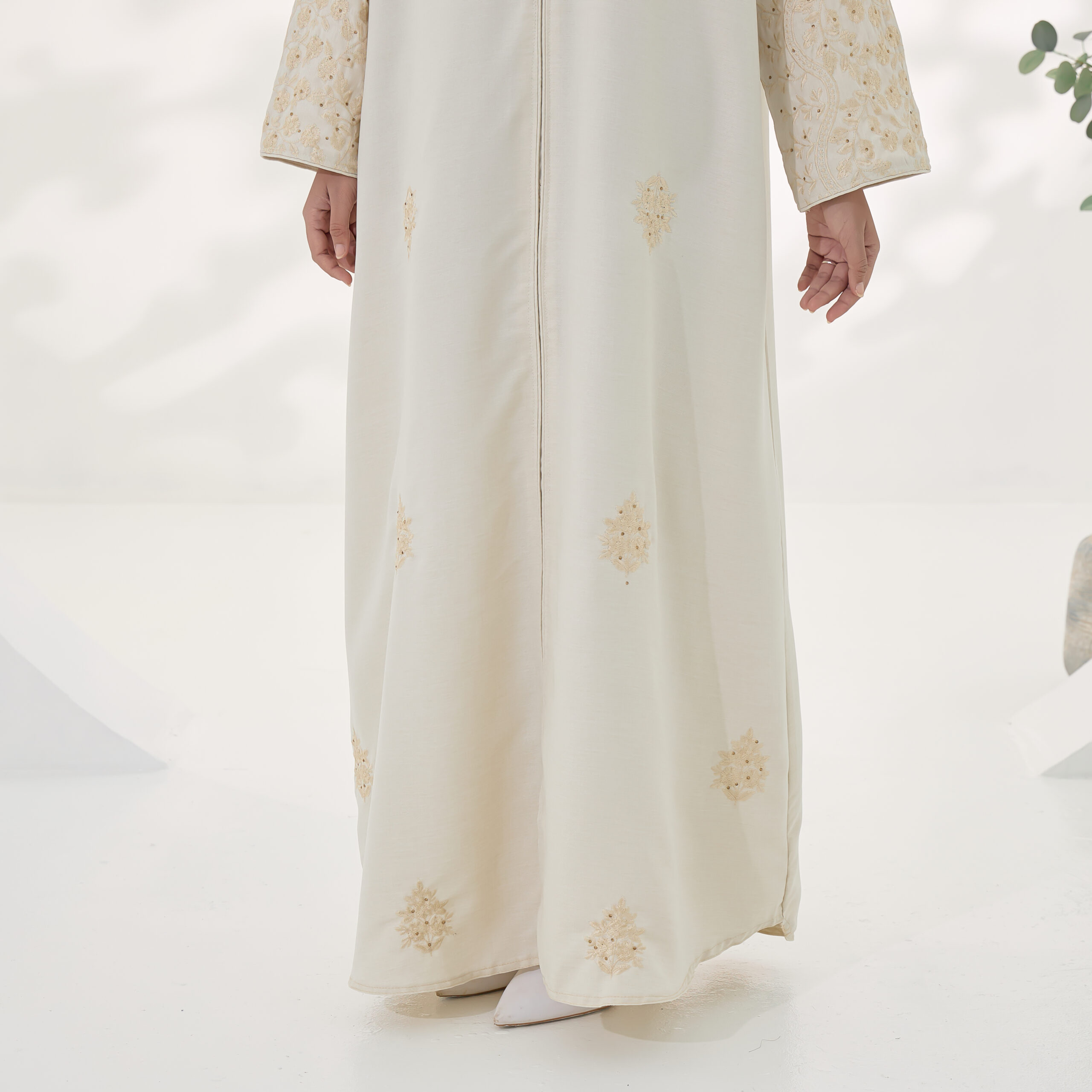 Dania Classic in Cream - Image 3