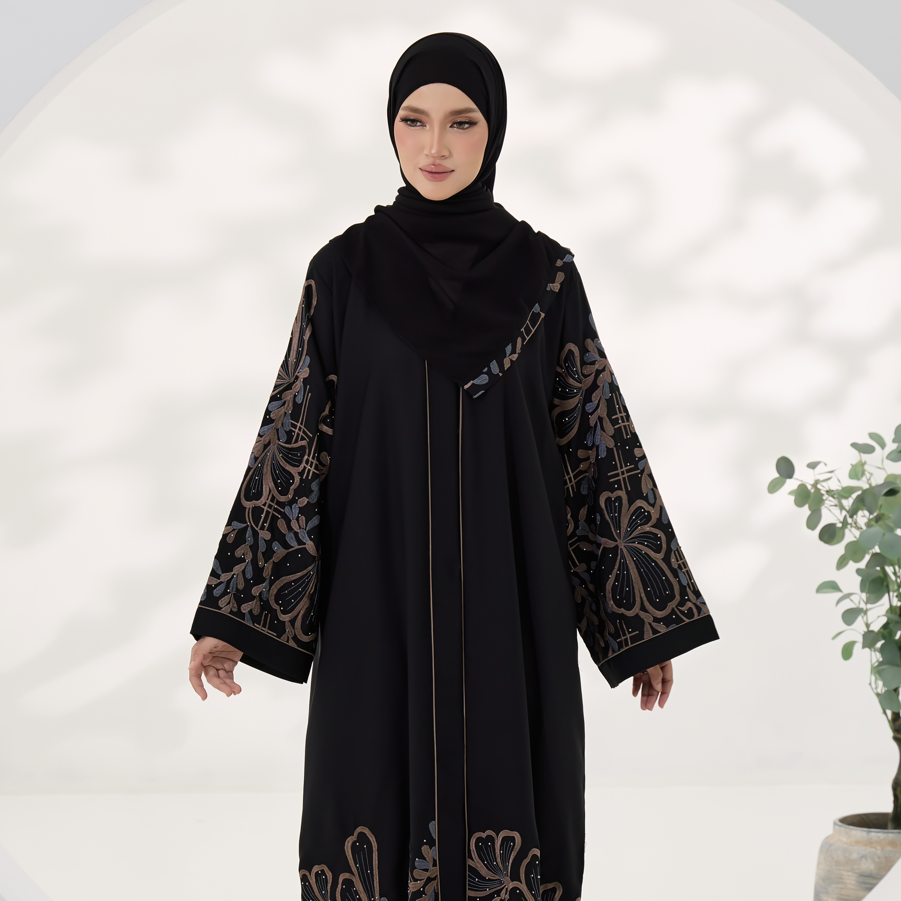 Aurelia - Image 4