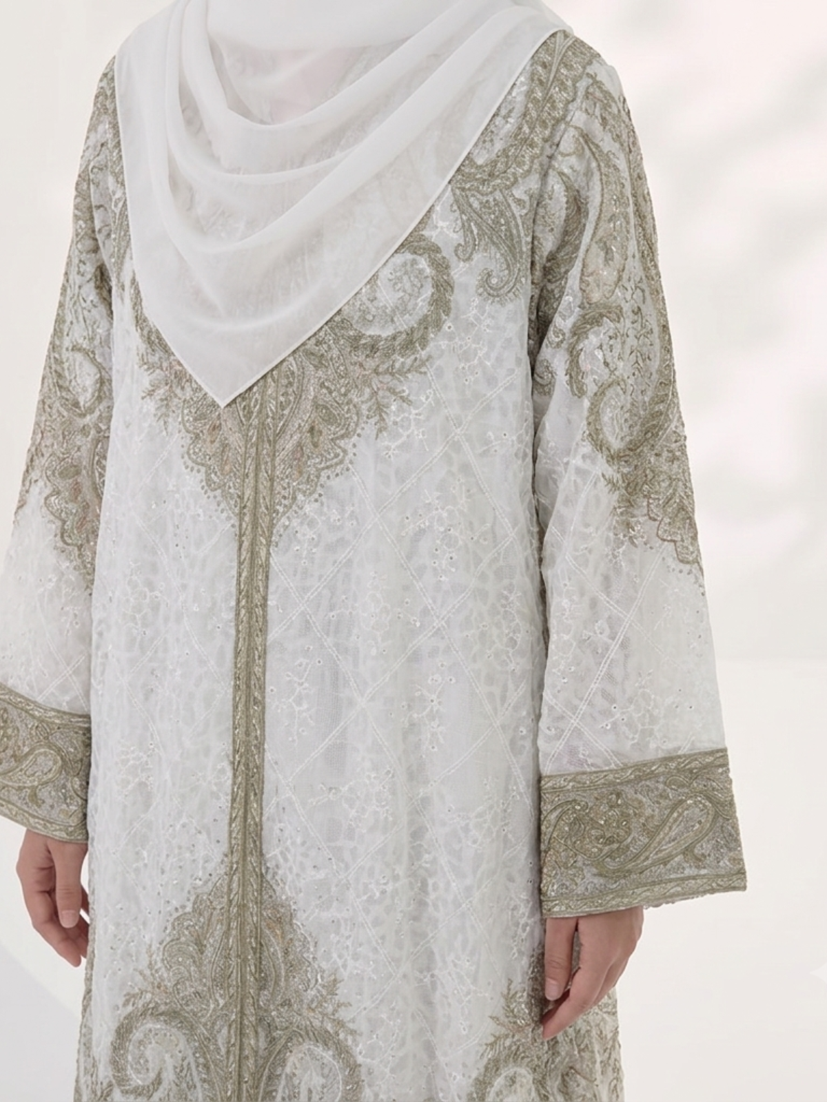 Elyse Jalabiya – Ivory White
